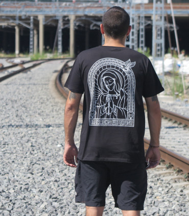 Camiseta in tracks we trust