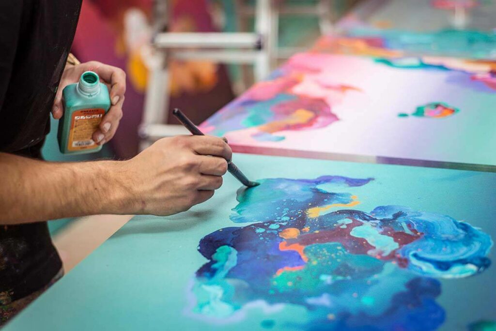 El arte de pintar con acrílicos